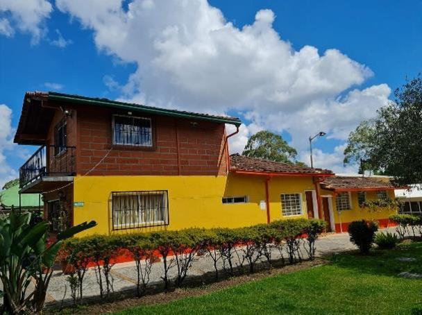 Finca Hotel La Ponderosa Rionegro Exteriör bild