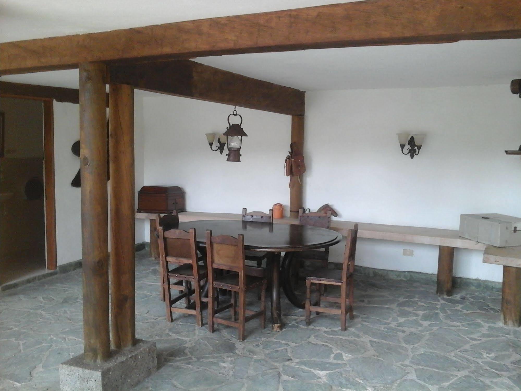 Finca Hotel La Ponderosa Rionegro Exteriör bild
